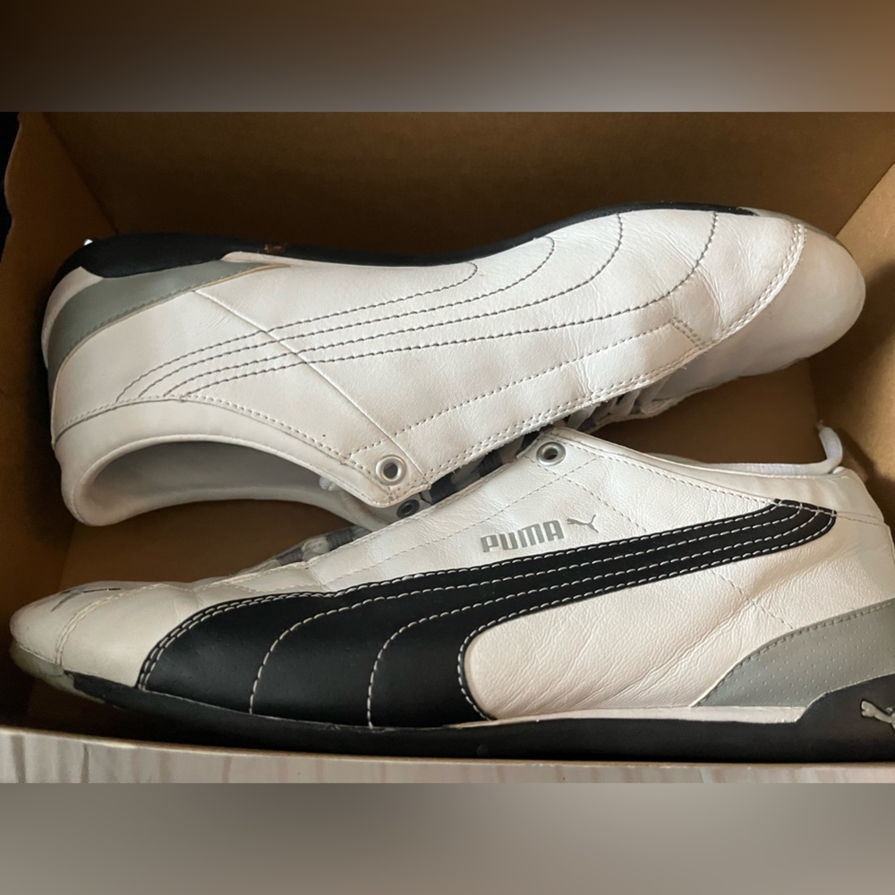 Vintage Pumas